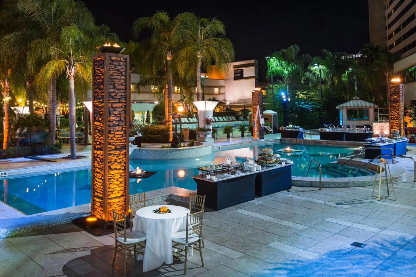 Orlando Hotels - Hilton Orlando Lake Buena Vista across from Disney Springs